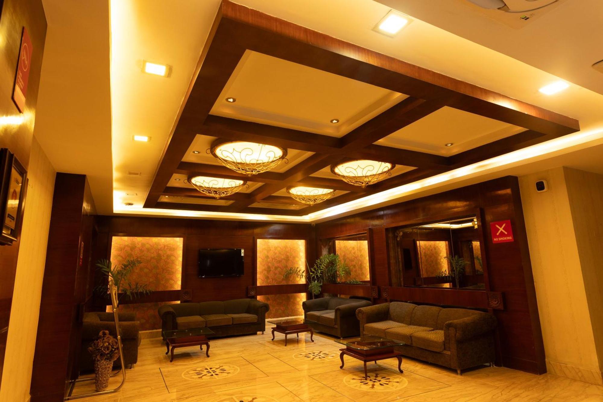 New Hotel Broadway Varanasi Exterior foto