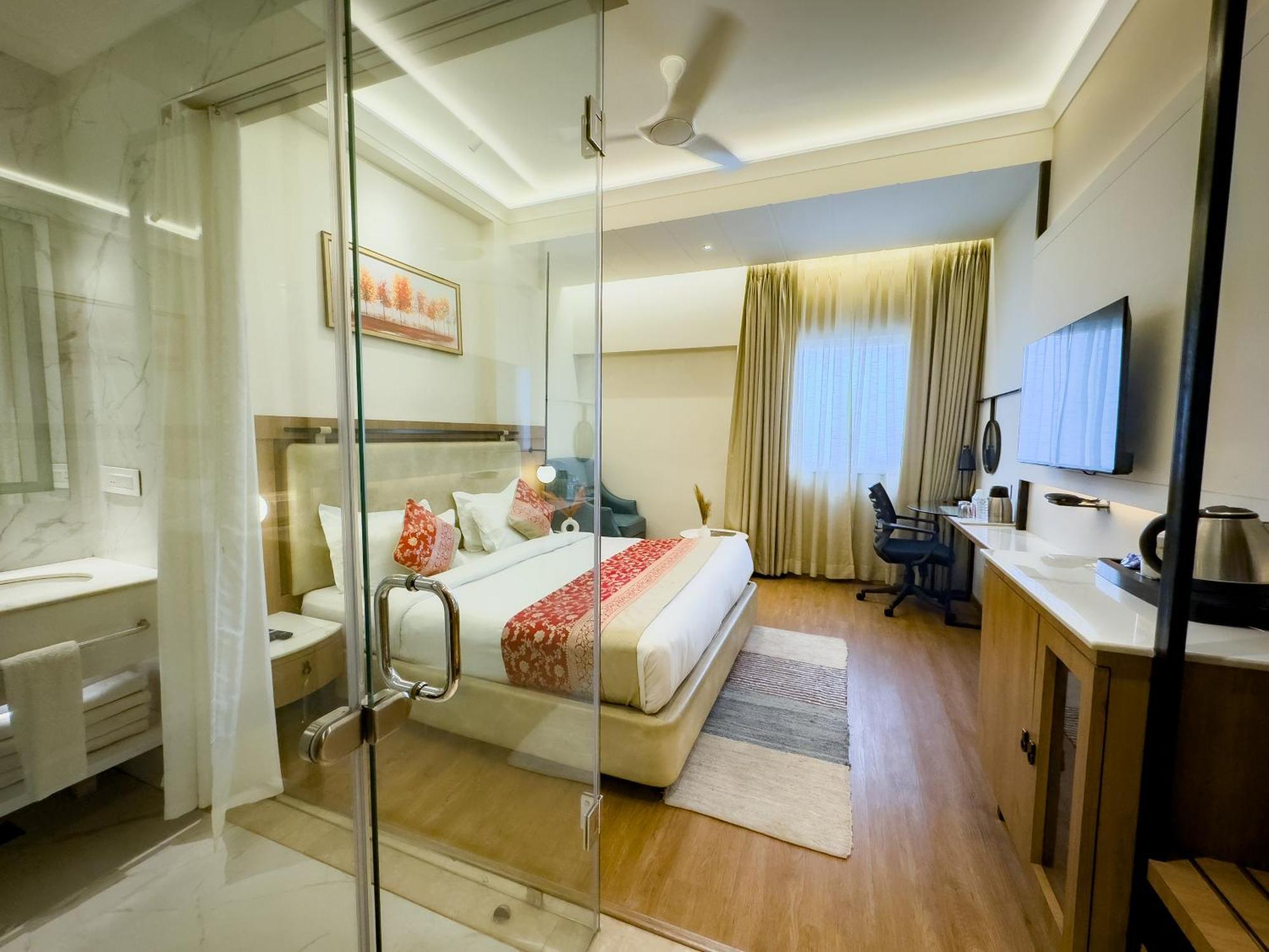 New Hotel Broadway Varanasi Exterior foto
